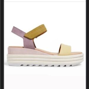 Sorel Women's Cameron color block sandals 9